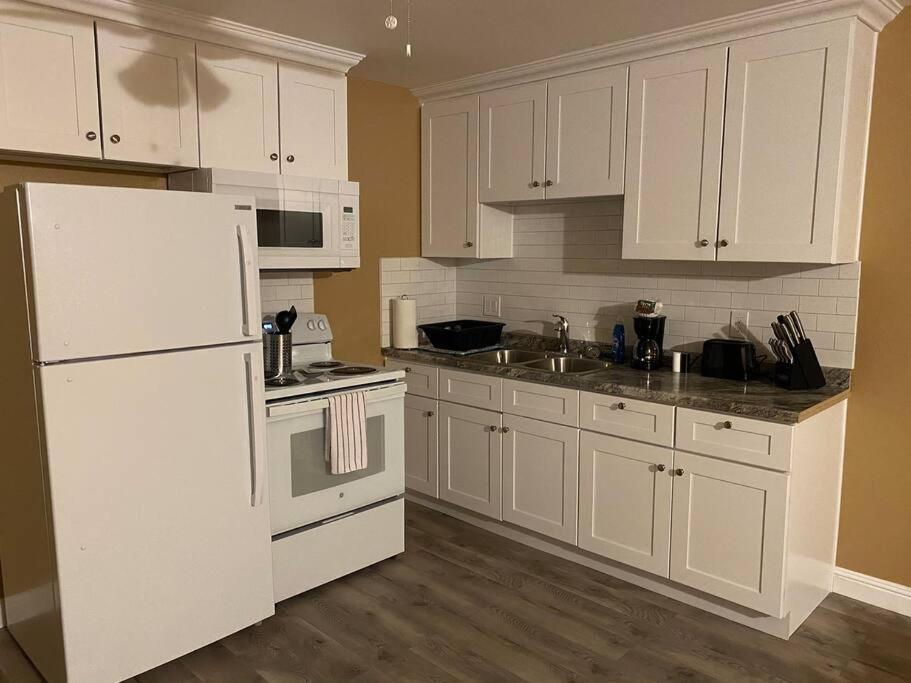 #2 Bedroom Cozy Suite, 1 Min Walk To The Beach # Bullhead City Exterior foto